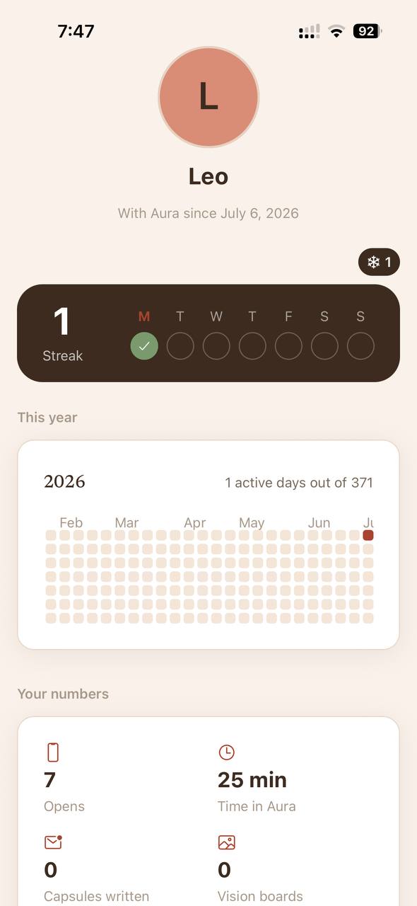 Profile screen with the active-days streak and statistics