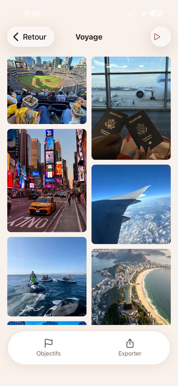 Ecran Vision Board avec le tableau « Voyage » et ses photos